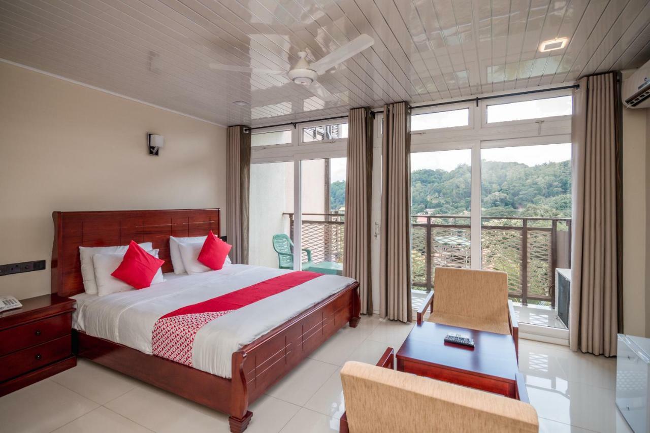 Hotel Janora Hills Kandy Esterno foto